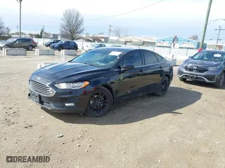 2019 Ford Fusion SE with VIN 3FA6P0HD7KR128953, listed as a IAAI auction lot 41812194 with 43,657 mi miles. Bid and sale history available at carsss.com. Image 21.
