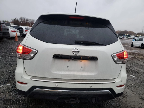 2015 Nissan Pathfinder SV with VIN 5N1AR2MM5FC623751, listed as a Copart auction lot 81736614 with 208,308 mi miles and Salvage title. Bid and sale history available at DreamBid. Image 6.