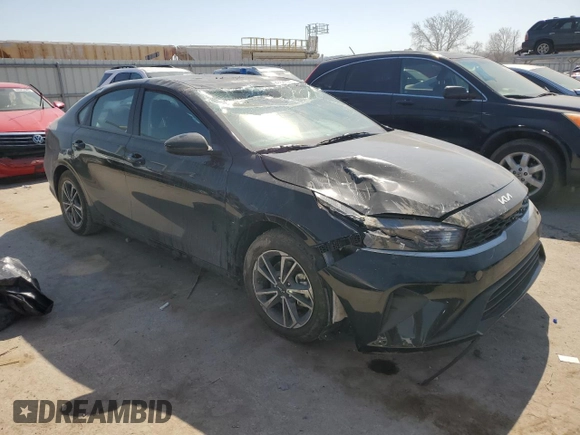 2024 Kia Forte LXS with VIN 3KPF24AD7RE824725, listed as a Copart auction lot 48891835 with 8,464 mi miles and Salvage Title. Bid and sale history available at carsss.com. Image 4.