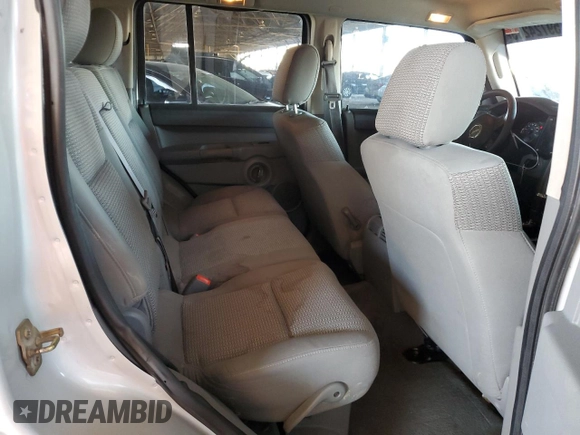 2006 Jeep Commander с VIN 1J8HH48K66C130177, выставлен на аукционе Copart как лот 59724265 с пробегом 151 228 миль миль и Списание • Salvage title. История ставок и продаж доступна на DreamBid. Изображение 11.