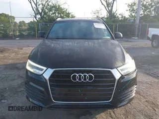 2018 Audi Q3 Premium Plus z VIN WA1HCCFS3JR022277, wystawiony jako IAAI lot #42468345 z przebiegiem 78 225 mil mil oraz . Historia ofert i sprzedaży dostępna na DreamBid. Obrazek 12.