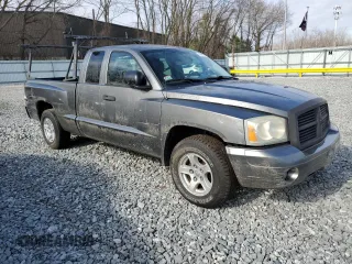 2006 Dodge Dakota SLT with VIN 1D7HW42N36S535067, listed as a Copart auction lot 49961015 with Not Provided miles and Non Repairable. Bid and sale history available at carsss.com. Image 4.