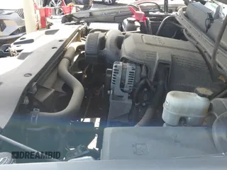 2013 GMC Sierra 1500 SLE z VIN 1GTR1VE08DZ365005, wystawiony jako IAAI lot #42213848 z przebiegiem 78 106 mil mil oraz . Historia ofert i sprzedaży dostępna na DreamBid. Obrazek 22.