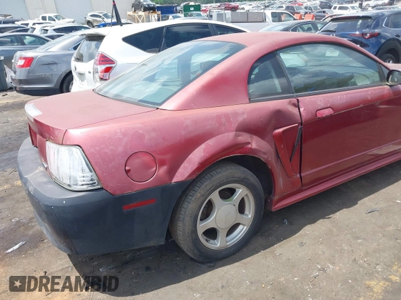 2003 Ford Mustang Standard z VIN 1FAFP40473F441647, wystawiony jako IAAI lot #42179189 z przebiegiem 138 460 mil mil oraz . Historia ofert i sprzedaży dostępna na DreamBid. Obrazek 6.