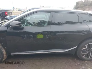 2024 Kia EV6 Light Long Range z VIN KNDC3DLCXR5619447, wystawiony jako IAAI lot #41514020 z przebiegiem 576 mil mil oraz . Historia ofert i sprzedaży dostępna na DreamBid. Obrazek 14.