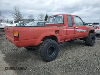 1990 Toyota Pickup с VIN JT4RN13P3L6015603, выставлен на аукционе Copart как лот 50994505 с пробегом 198 836 миль миль и Чистый • Clean title. История ставок и продаж доступна на DreamBid. Изображение 3.
