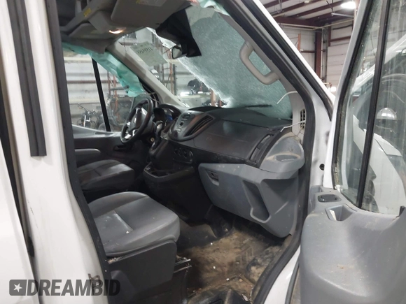 2019 Ford Transit with VIN 1FTYR2CM4KKA35599, listed as a IAAI auction lot 41595455 with 222,851 mi miles. Bid and sale history available at carsss.com. Image 5.