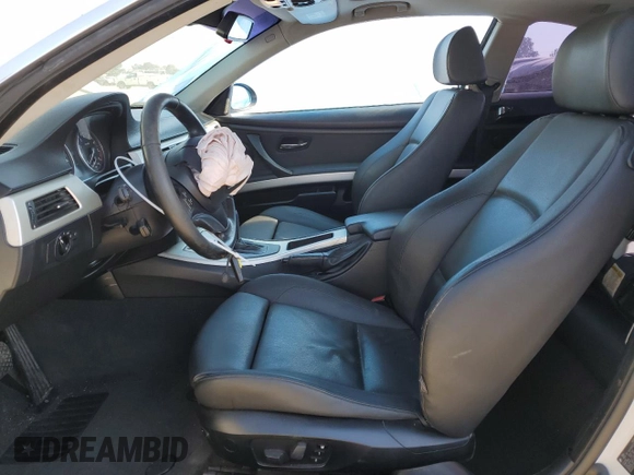 2007 BMW 3 Series 328i with VIN WBAWV13597P117499, listed as a Copart auction lot 42053095 with 230,508 mi miles and Salvage title. Bid and sale history available at DreamBid. Image 7.
