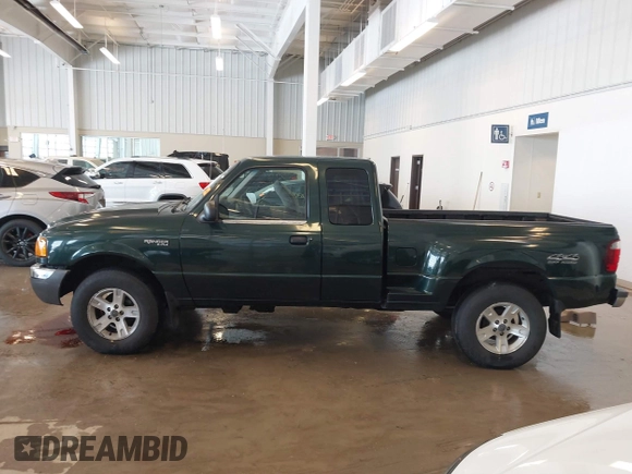 2002 Ford Ranger XL Fleet with VIN 1FTZR45E72PA18871, listed as a IAAI auction lot 41607733 with 185,858 mi miles. Bid and sale history available at carsss.com. Image 15.