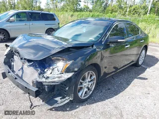 2010 Nissan Maxima 3.5 SV w/Premium Pkg with VIN 1N4AA5AP7AC846190, listed as a IAAI auction lot 40232653 with 136,384 mi miles. Bid and sale history available at carsss.com. Image 2.