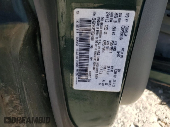 1996 Dodge Caravan z VIN 2B4GP2432TR624190, wystawiony jako Copart lot #77136974 z przebiegiem 172 721 mil mil oraz Czysty tytuł • Clean title. Historia ofert i sprzedaży dostępna na DreamBid. Obrazek 15.