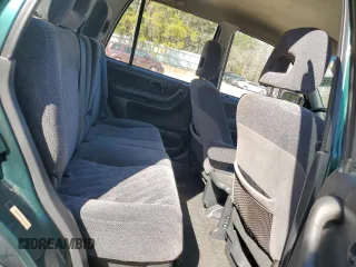 2000 Honda CR-V LX with VIN JHLRD1840YC033134, listed as a Copart auction lot 48556665 with 202,774 mi miles and Salvage Title. Bid and sale history available at carsss.com. Image 12.