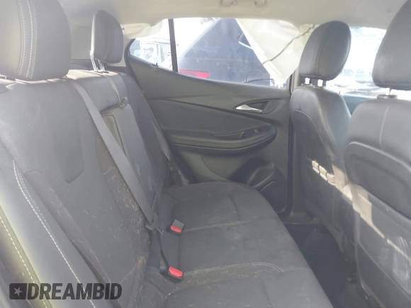 2020 Buick Encore GX Select z VIN KL4MMDSL1LB122826, wystawiony jako IAAI lot #42193925 z przebiegiem 65 805 mil mil oraz . Historia ofert i sprzedaży dostępna na DreamBid. Obrazek 8.