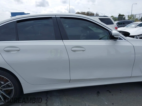 2019 BMW 3 Series 330i with VIN WBA5R1C54KAK09616, listed as a IAAI auction lot 41708353 with 46,277 mi miles and . Bid and sale history available at DreamBid. Image 13.