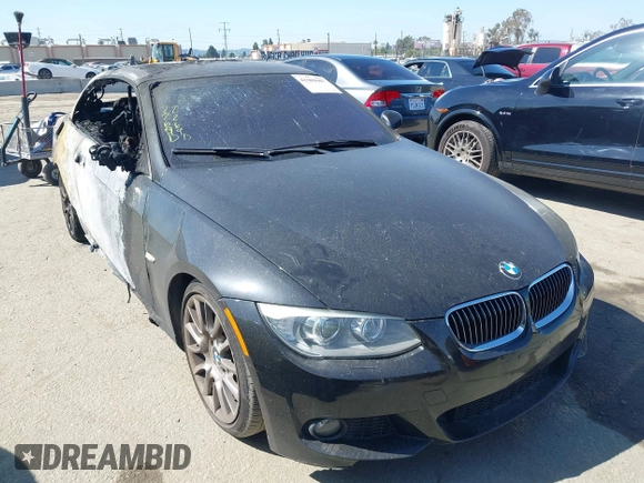 2012 BMW 3 Series 328i z VIN WBADW7C53CE730036, wystawiony jako IAAI lot #41989907 z przebiegiem Nie podano mil oraz . Historia ofert i sprzedaży dostępna na DreamBid. Obrazek 1.