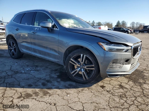2018 Volvo XC60 Momentum with VIN YV4A22RKXJ1042327, listed as a Copart auction lot 41856705 with 121,039 mi miles and Salvage Title. Bid and sale history available at carsss.com. Image 4.