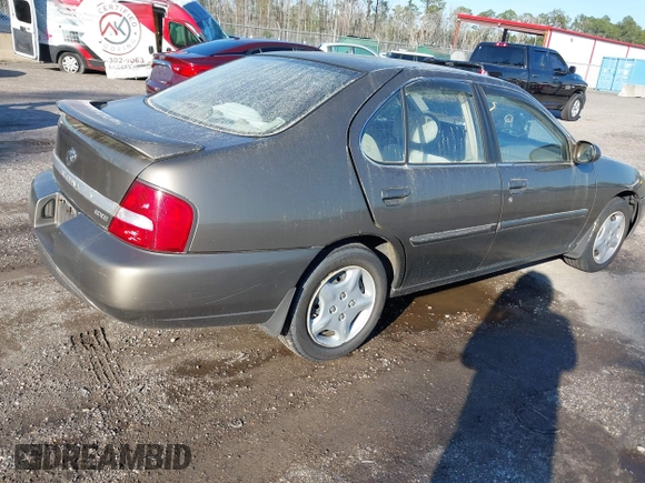 2000 Nissan Altima XE with VIN 1N4DL01D8YC235627, listed as a IAAI auction lot 41662564 with 79,409 mi miles and . Bid and sale history available at DreamBid. Image 4.