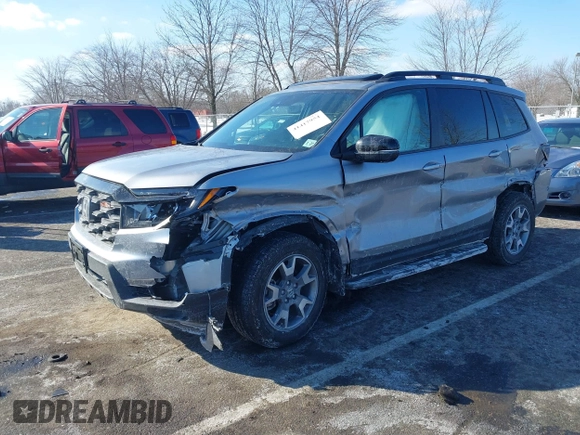 2022 Honda Passport TrailSport with VIN 5FNYF8H61NB000381, listed as a IAAI auction lot 41417954 with 32,753 mi miles and . Bid and sale history available at DreamBid. Image 19.