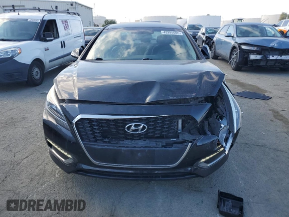 2017 Hyundai Sonata Hybrid SE with VIN KMHE24L10HA047610, listed as a Copart auction lot 43285595 with 143,787 mi miles and Salvage Title. Bid and sale history available at carsss.com. Image 5.