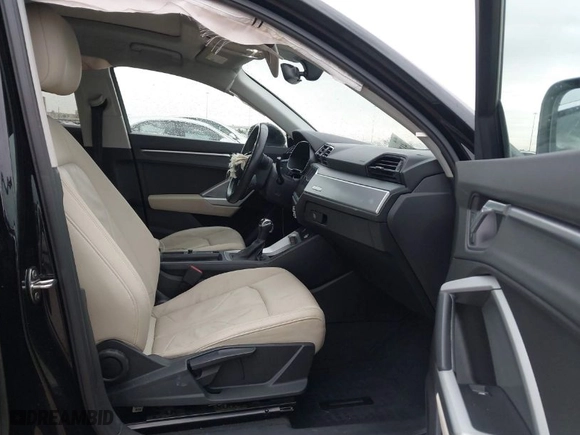 2020 Audi Q3 S line Premium with VIN WA1DECF34L1088002, listed as a IAAI auction lot 41332352 with 41,196 mi miles. Bid and sale history available at carsss.com. Image 5.