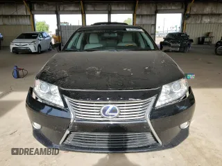 2013 Lexus ES 300h z VIN JTHBW1GG0D2015445, wystawiony jako Copart lot #56705365 z przebiegiem 118 446 mil mil oraz Szkoda całkowita • Salvage title. Historia ofert i sprzedaży dostępna na DreamBid. Obrazek 5.