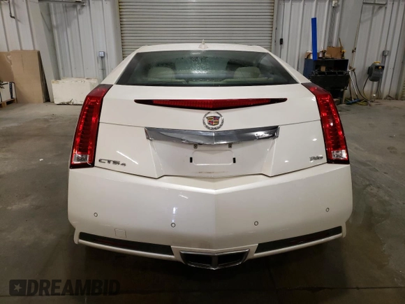2011 Cadillac CTS Performance z VIN 1G6DL1ED2B0126246, wystawiony jako Copart lot #86136324 z przebiegiem 86 805 mil mil oraz Szkoda całkowita • Salvage title. Historia ofert i sprzedaży dostępna na DreamBid. Obrazek 6.