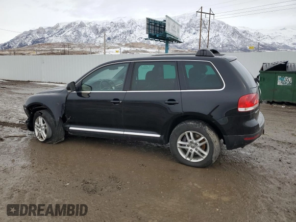 2004 Volkswagen Touareg z VIN WVGBC77LX4D062055, wystawiony jako Copart lot #45960445 z przebiegiem 201 819 mil mil oraz Szkoda całkowita • Salvage title. Historia ofert i sprzedaży dostępna na DreamBid. Obrazek 2.