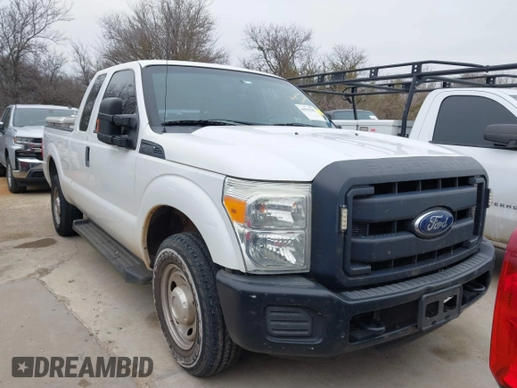 2016 Ford F-250 XLT z VIN 1FT7X2A66GEC26128, wystawiony jako IAAI lot #41552582 z przebiegiem 164 291 mil mil oraz . Historia ofert i sprzedaży dostępna na DreamBid. Obrazek 1.