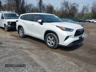 2021 Toyota Highlander L z VIN 5TDBZRBHXMS114659, wystawiony jako IAAI lot #41955011 z przebiegiem 80 934 mil mil oraz . Historia ofert i sprzedaży dostępna na DreamBid. Obrazek 1.