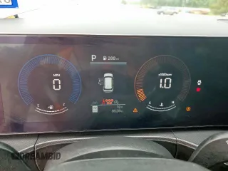 2024 Hyundai Santa Fe SE z VIN 5NMP14GL3RH051430, wystawiony jako Copart lot #56985215 z przebiegiem 8 528 mil mil oraz Szkoda całkowita • Salvage title. Historia ofert i sprzedaży dostępna na DreamBid. Obrazek 9.