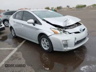 2010 Toyota Prius II with VIN JTDKN3DU5A0013143, listed as a IAAI auction lot 41793661 with 460,723 mi miles. Bid and sale history available at carsss.com. Image 1.