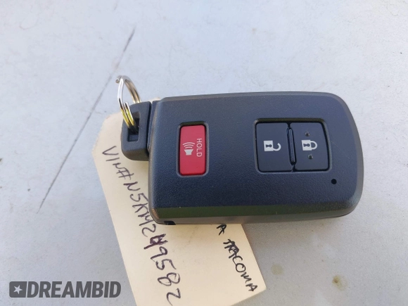 2019 Toyota Tacoma SR z VIN 3TMCZ5AN5KM249582, wystawiony jako IAAI lot #41925752 z przebiegiem 108 417 mil mil oraz . Historia ofert i sprzedaży dostępna na DreamBid. Obrazek 11.