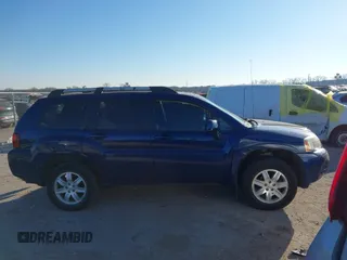 2010 Mitsubishi Endeavor LS with VIN 4A4JN2AS9AE002389, listed as a IAAI auction lot 41390321 with 103,060 mi miles. Bid and sale history available at carsss.com. Image 13.
