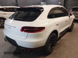 2018 Porsche Macan with VIN WP1AA2A53JLB21210, listed as a IAAI auction lot 42091472 with 78,527 mi miles and . Bid and sale history available at DreamBid. Image 4.