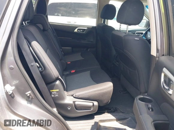 2017 Nissan Pathfinder SV z VIN 5N1DR2MM4HC611218, wystawiony jako IAAI lot #42328866 z przebiegiem 181 476 mil mil oraz . Historia ofert i sprzedaży dostępna na DreamBid. Obrazek 8.