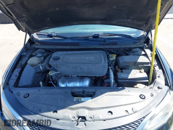 2015 Chrysler 200 Limited with VIN 1C3CCCAB5FN666941, listed as a IAAI auction lot 42603080 with 224,514 mi miles and . Bid and sale history available at DreamBid. Image 10.