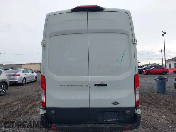 2018 Ford Transit with VIN 1FTBF4XM0JKA33058, listed as a IAAI auction lot 42466767 with 172,858 mi miles and . Bid and sale history available at DreamBid. Image 16.