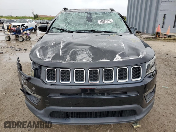 2020 Jeep Compass Altitude with VIN 3C4NJCBB1LT154775, listed as a Copart auction lot 86692814 with 21,099 mi miles and Non Repairable. Bid and sale history available at carsss.com. Image 5.