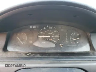 1994 Honda Civic z VIN 2HGEH2462RH505198, wystawiony jako Copart lot #42064495 z przebiegiem 327 318 mil mil oraz Czysty tytuł • Clean title. Historia ofert i sprzedaży dostępna na DreamBid. Obrazek 9.