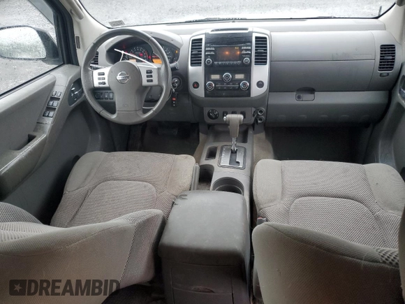 2013 Nissan Frontier SV z VIN 1N6AD0EVXDN737421, wystawiony jako Copart lot #57495815 z przebiegiem 129 053 mil mil oraz Szkoda całkowita • Salvage title. Historia ofert i sprzedaży dostępna na DreamBid. Obrazek 8.