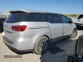 2021 Kia Sedona LX with VIN KNDMB5C19M6669111, listed as a Copart auction lot 53161135 with 132,492 mi miles and Salvage Title. Bid and sale history available at carsss.com. Image 3.