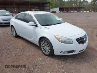 2012 Buick Regal with VIN 2G4GR5EK1C9111495, listed as a IAAI auction lot 41882069 with 180,009 mi miles. Bid and sale history available at carsss.com. Image 1.