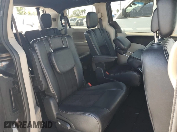 2019 Dodge Grand Caravan SXT with VIN 2C4RDGCG0KR786808, listed as a Copart auction lot 43694475 with 112,509 mi miles and Non Repairable. Bid and sale history available at DreamBid. Image 11.