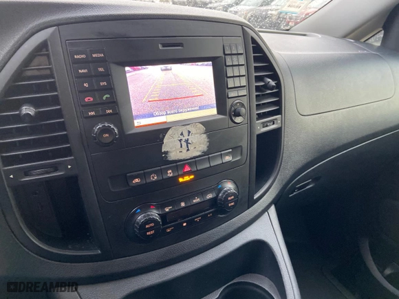 2018 Mercedes-Benz Metris Passenger Van with VIN WD4PG2EE1J3459506, listed as a Copart auction lot 76691473 with 130,235 mi miles. Bid and sale history available at carsss.com. Image 11.