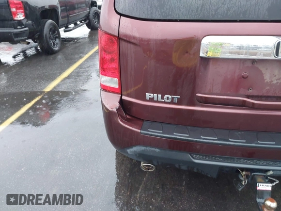 2012 Honda Pilot EX with VIN 5FNYF4H40CB049737, listed as a IAAI auction lot 41683242 with 191,347 mi miles. Bid and sale history available at carsss.com. Image 19.