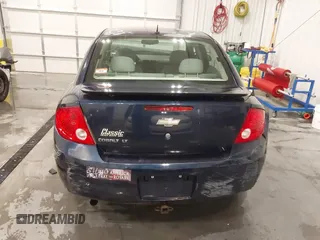 2009 Chevrolet Cobalt 1LT with VIN 1G1AT58H097222179, listed as a IAAI auction lot 41500846 with 121,971 mi miles and . Bid and sale history available at DreamBid. Image 17.