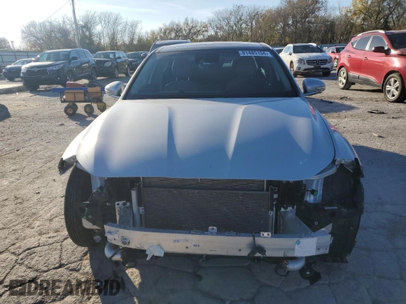 2019 Genesis G70 Advanced with VIN KMTG44LA7KU019530, listed as a Copart auction lot 81485154 with 68,657 mi miles and Salvage Title. Bid and sale history available at DreamBid. Image 5.