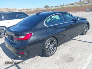 2021 BMW 3 Series 330i с VIN 3MW5R1J08M8B59664, выставлен на аукционе IAAI как лот 41985489 с пробегом 30 514 миль миль и . История ставок и продаж доступна на DreamBid. Изображение 4.