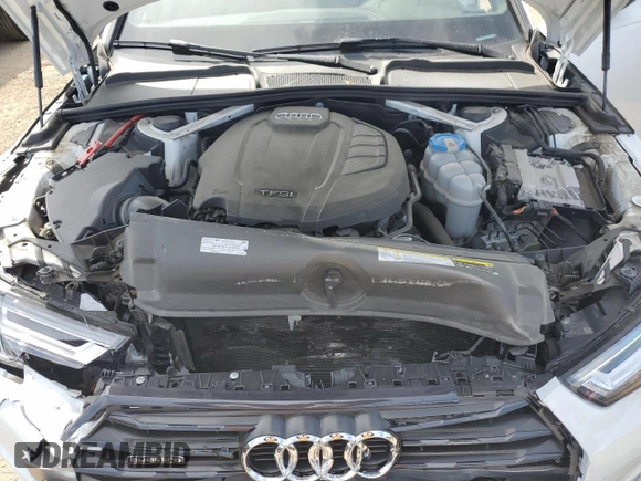 2019 Audi A4 Prestige with VIN WAUFNAF43KA002217, listed as a Copart auction lot 57820274 with 22,306 mi miles and Salvage Title. Bid and sale history available at carsss.com. Image 11.