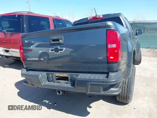 2017 Chevrolet Colorado 4WD LT z VIN 1GCGTCEN0H1159506, wystawiony jako IAAI lot #41886802 z przebiegiem 132 007 mil mil oraz . Historia ofert i sprzedaży dostępna na DreamBid. Obrazek 16.